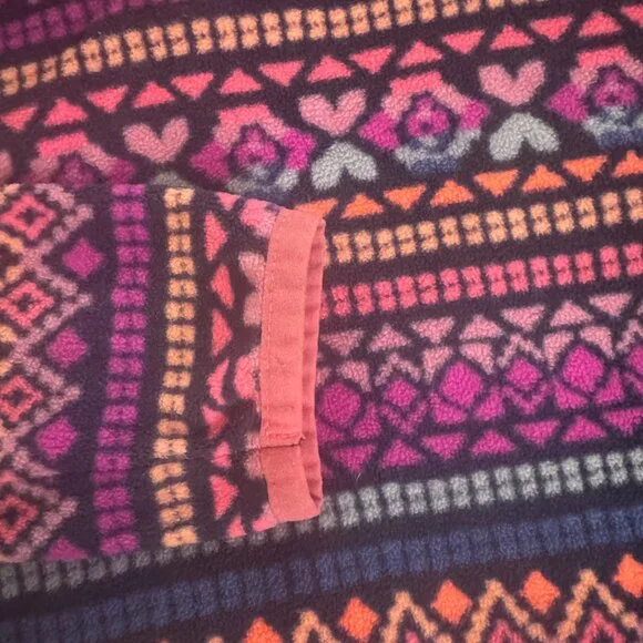 OshKosh Girls Fleece Pullover - Picture 6 of 6